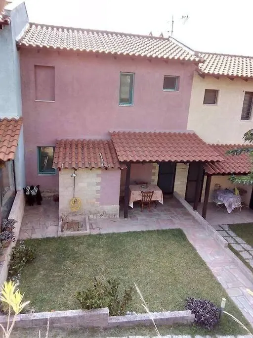 Tatil Evi Elegant And Classy Maisonette 2 Skála Foúrkas