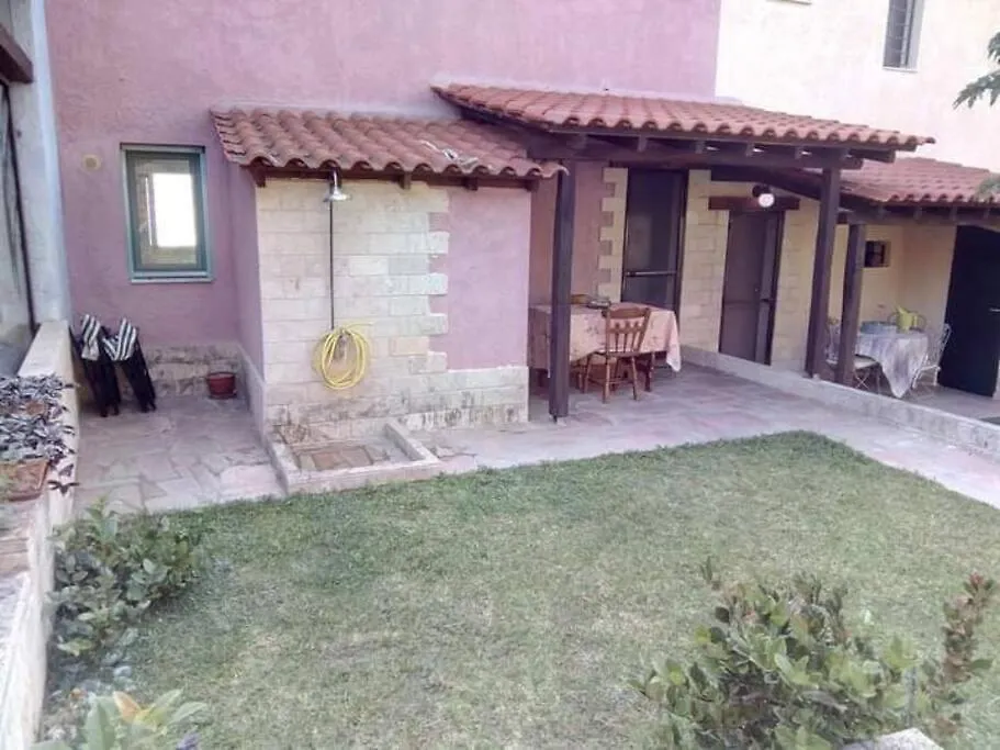 Tatil Evi Elegant And Classy Maisonette 2 Skála Foúrkas